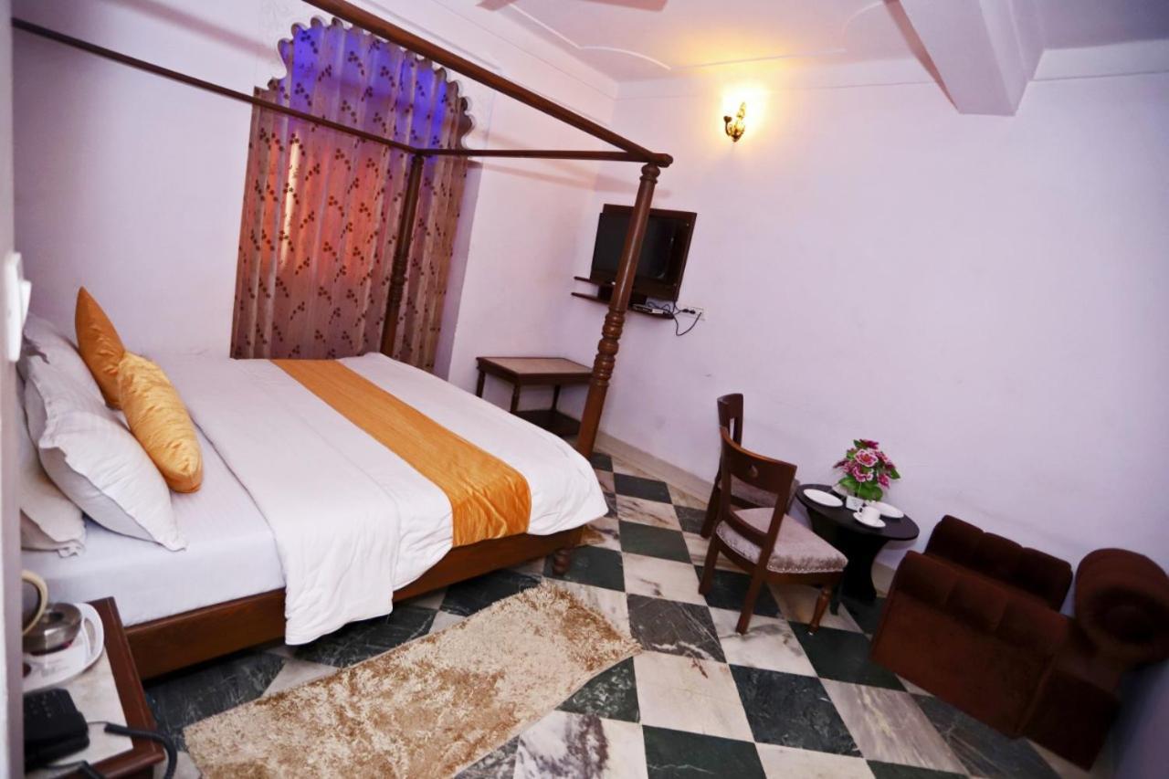Hotel Rang Sagar Haveli Udaipur Extérieur photo